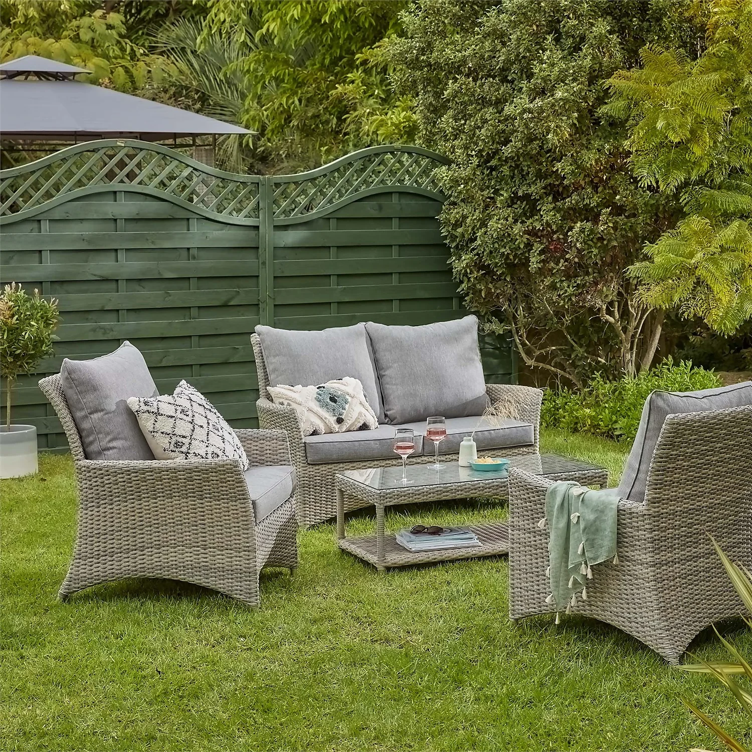 Florence 4 Seater Grey Rattan Garden Sofa Set 1 Florence 4 Seater Grey Rattan Garden Sofa Set
